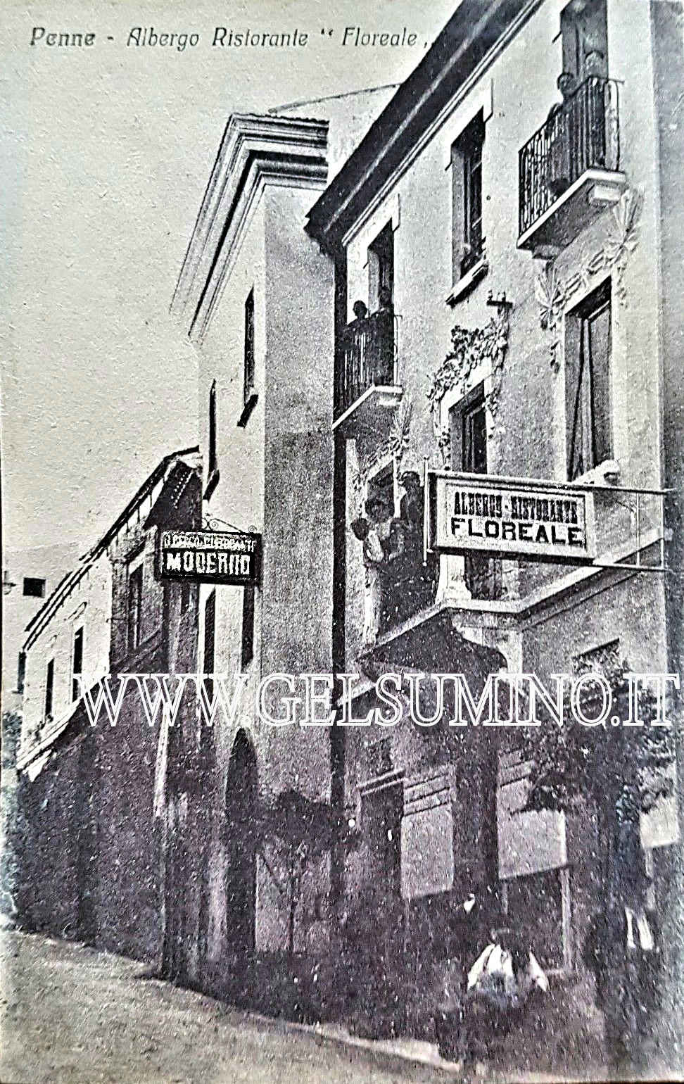 Corso dei Vestini con gli alberghi Floreale e Moderno - Cartolina viaggiata 1927