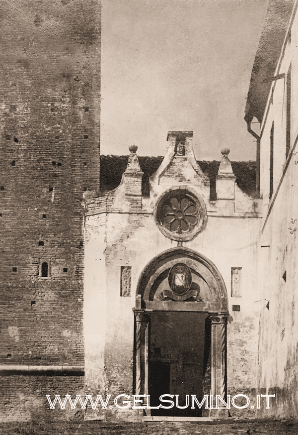 Un vecchio ingresso della Cattedrale prima del bombardamento del 1944