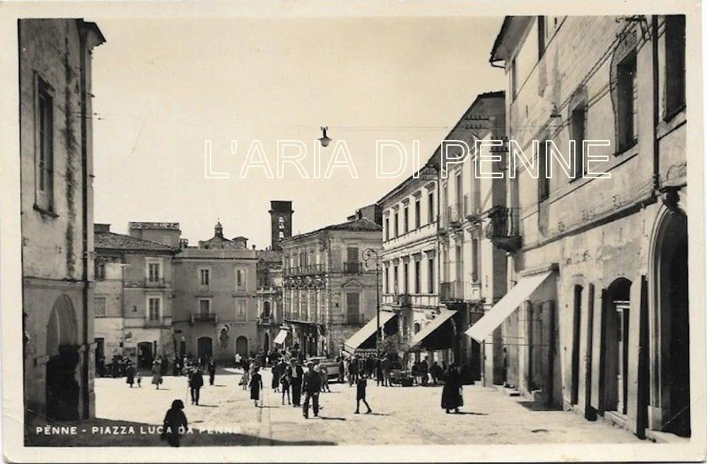 Piazza Luca da Penne - Cartolina viaggiata 1940