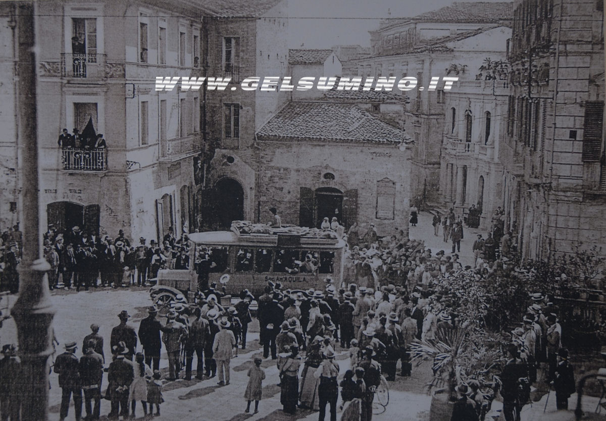 Piazza Luca da Penne - 15 Settembre 1920: escursione di sei giorni in Abruzzo da parte dei soci del Club Alpino Italiano in occasione del XLIV Congresso