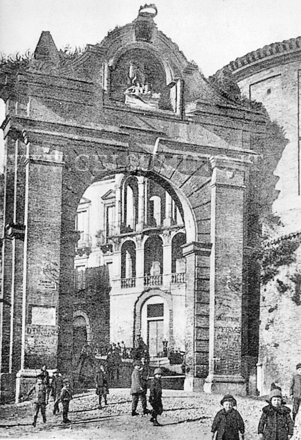 Penne: Porta S. Francesco - 1913